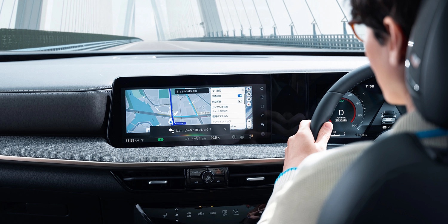 ルームミラー＋統合ディスプレイ＋NissanConnectナビ＋ドラレコ前後＋アラウンド3D＋緊急停止＋後側方安全（Googleナビ・ETC2.0込みは＋476,300円）
